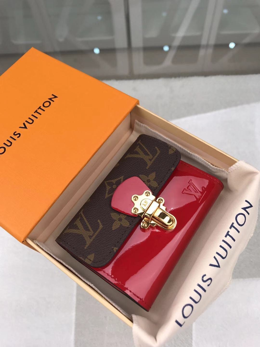 CARTERA COMPACTA CHERRYWOOD Louis Vuitton