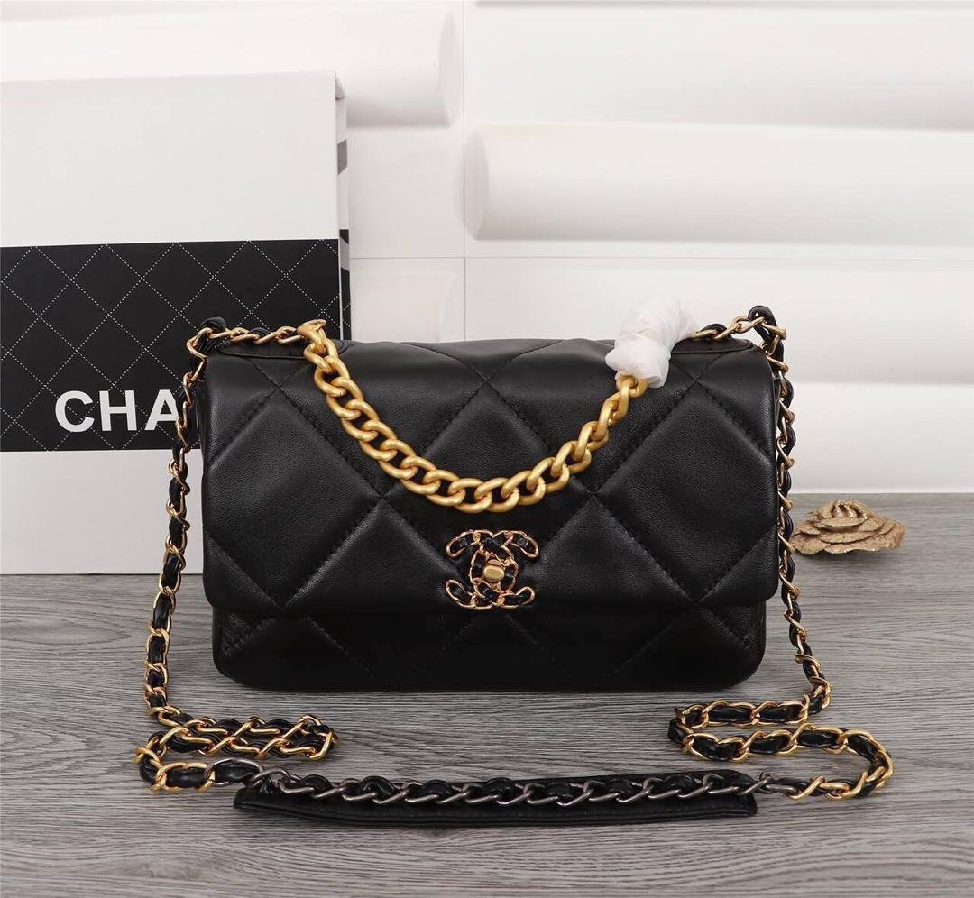 BOLSO CHANEL 19