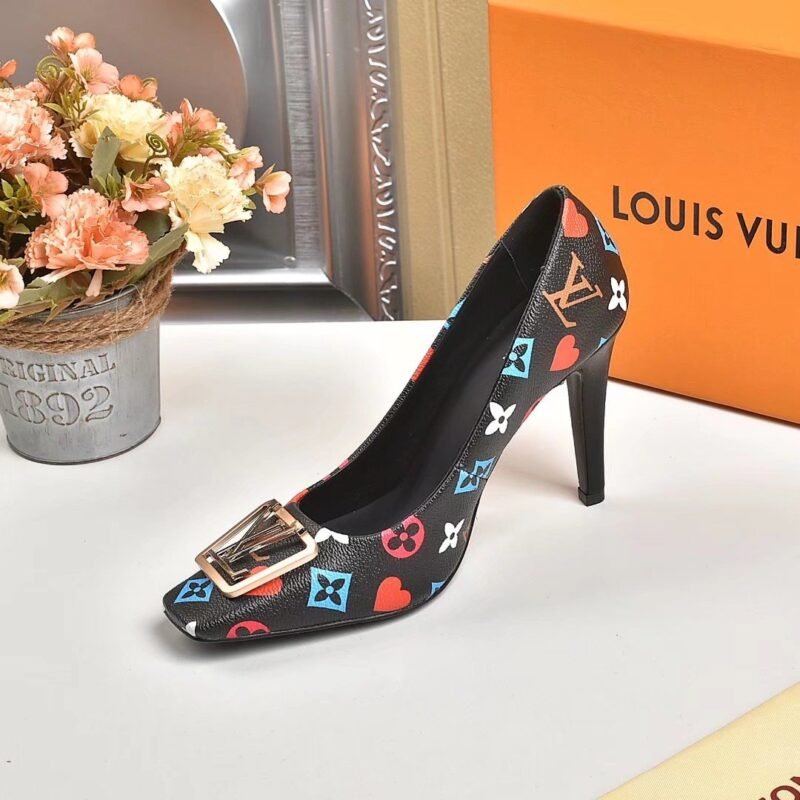 ZAPATO DE SALÓN MADELEINE Louis Vuitton - Imagen 17
