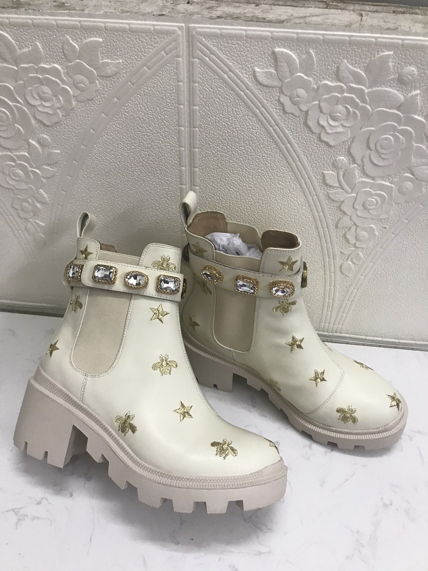 Botín de Piel con Trabilla GUCCI