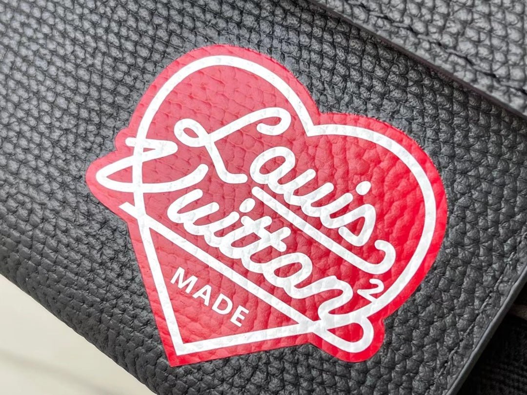 BOLSO TRIO POUCH Louis Vuitton - Imagen 6