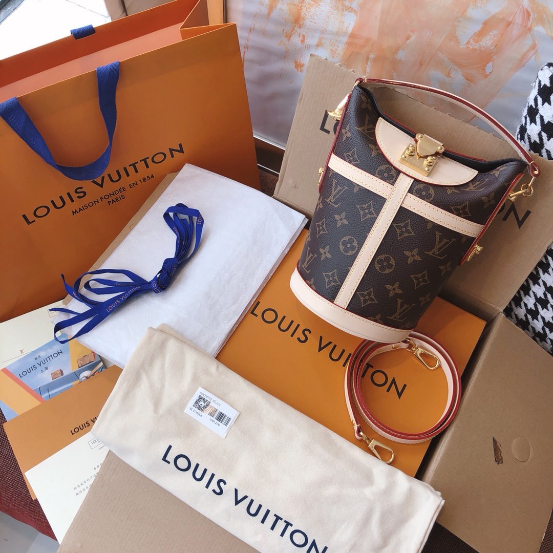 BOLSO DUFFLE Louis Vuitton