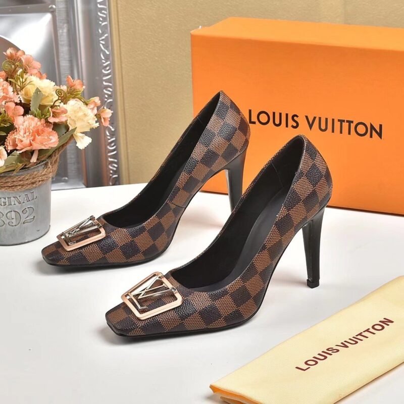 ZAPATO DE SALÓN MADELEINE Louis Vuitton - Imagen 23