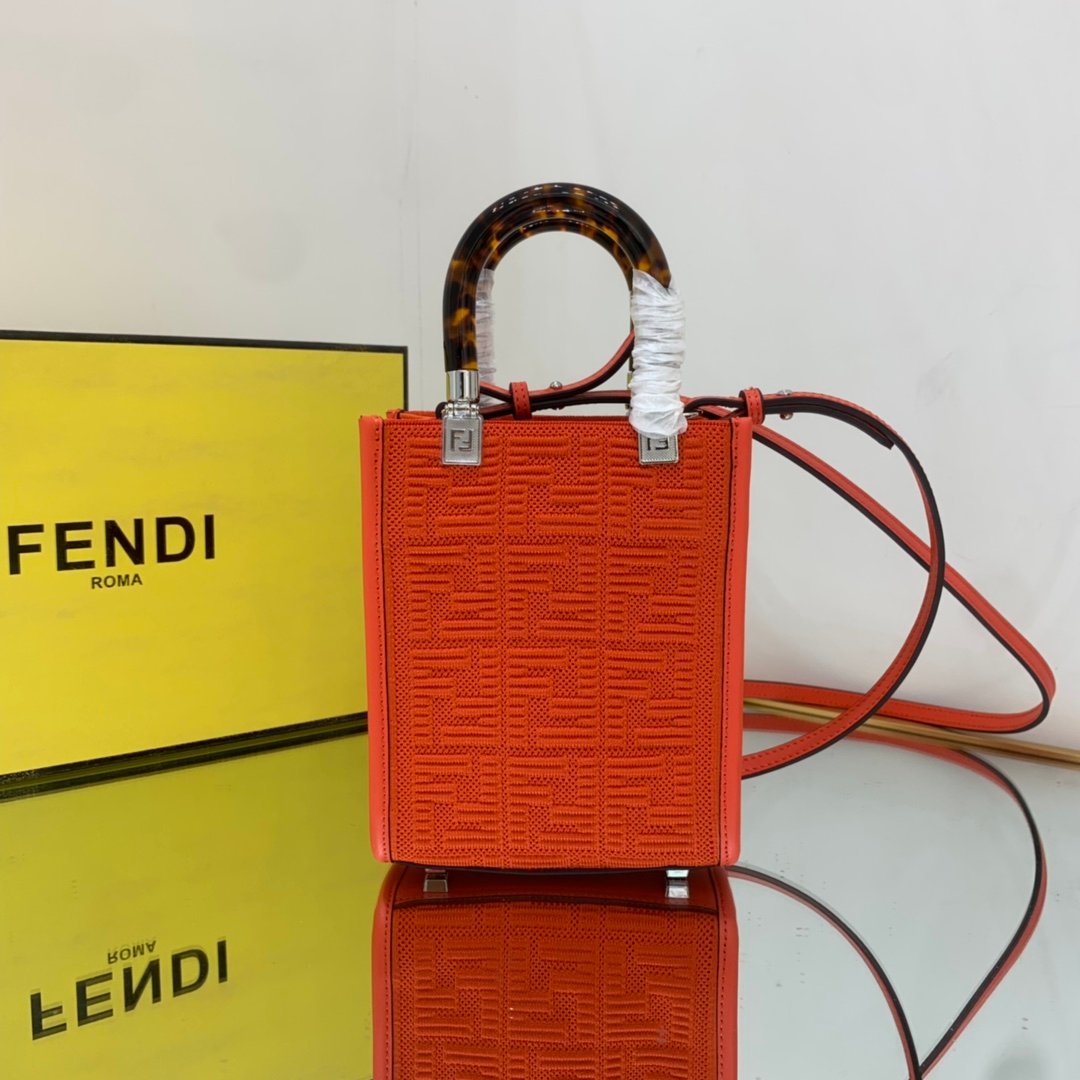 SunShine Shopper Medium Fendi