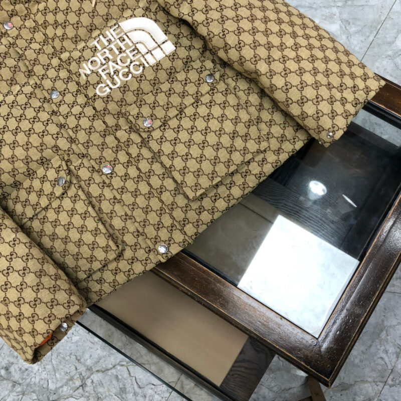 Chaqueta Gucci x The North Face - Image 8