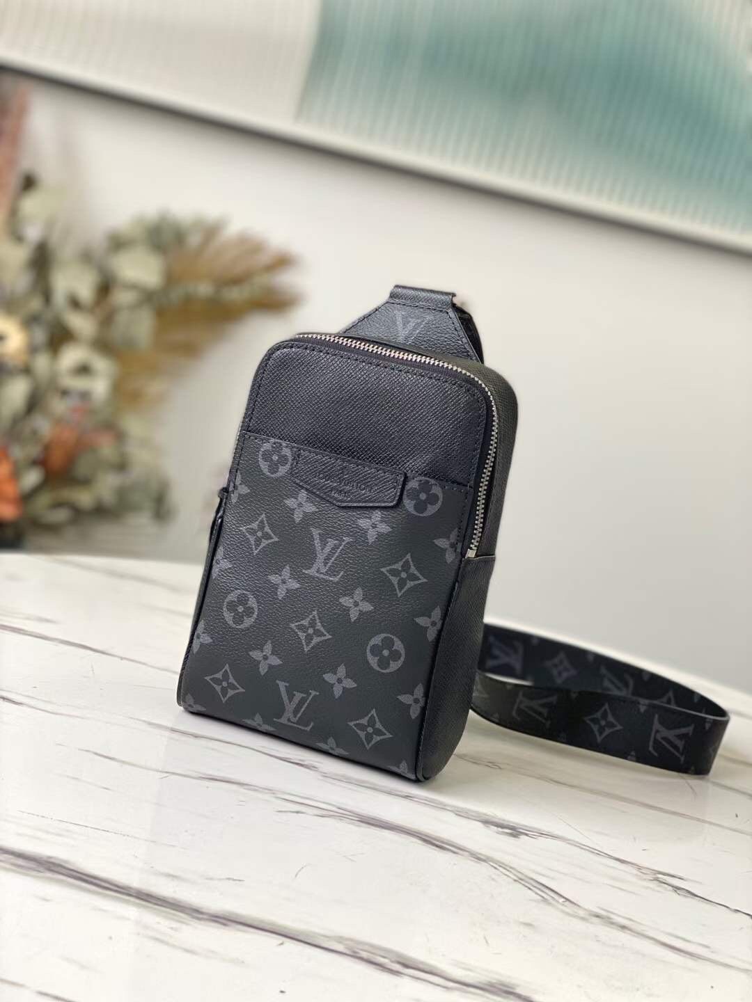 MOCHILA BANDOLERA OUTDOOR Louis Vuitton