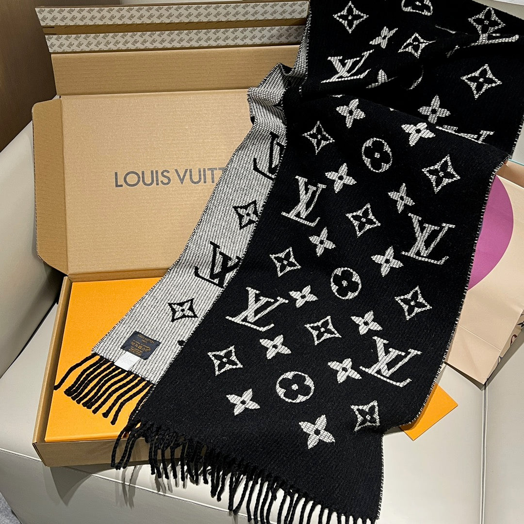 Bufanda LV Essential LOUIS VUITTON
