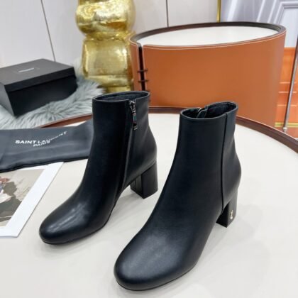 Botines Lou de Piel Lisa YSL