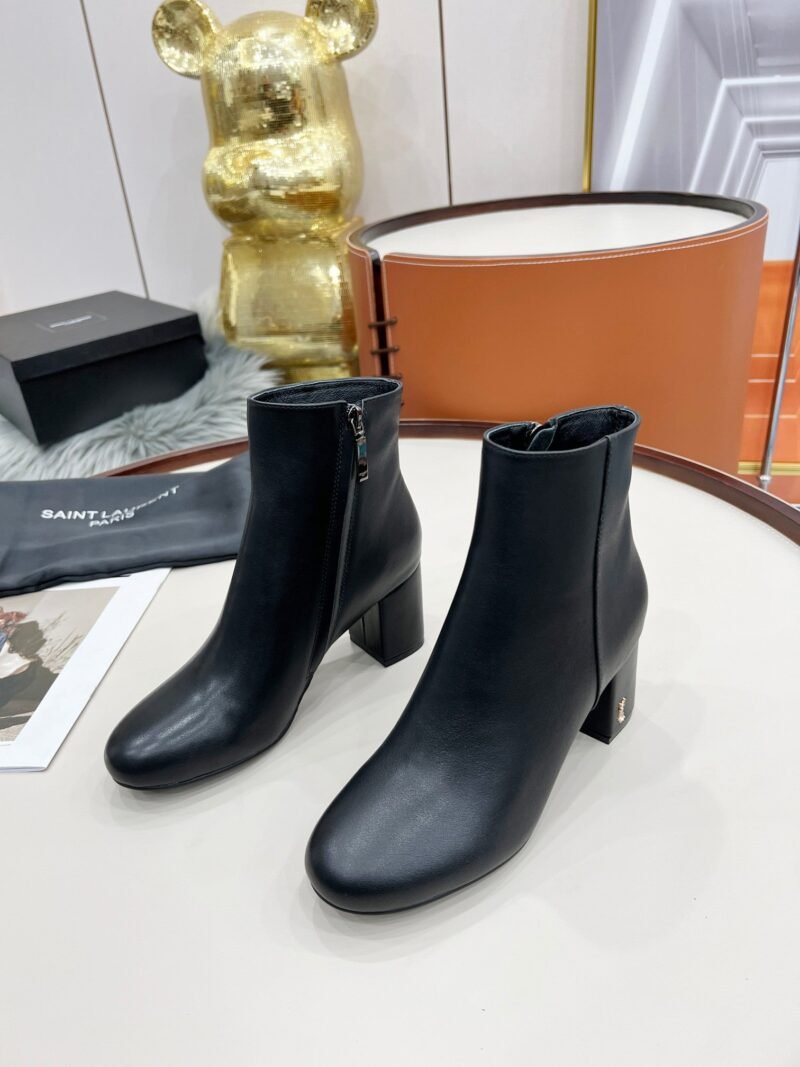 Botines Lou de Piel Lisa YSL