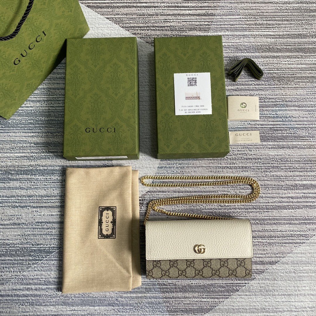 Cartera GG Marmont con cadena GUCCI