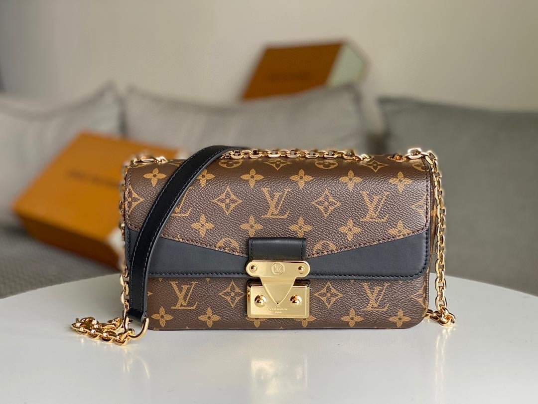 Bolso Marceau Louis Vuitton