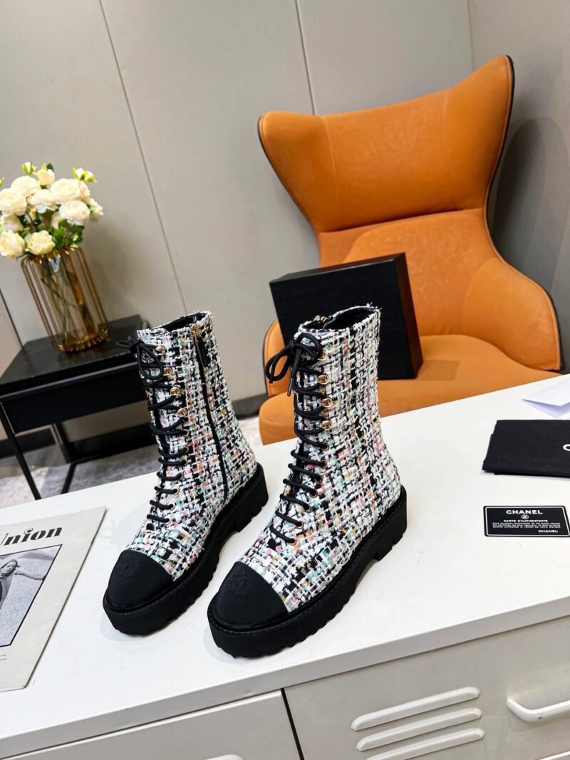Botines de cordón Chanel - Imagen 3