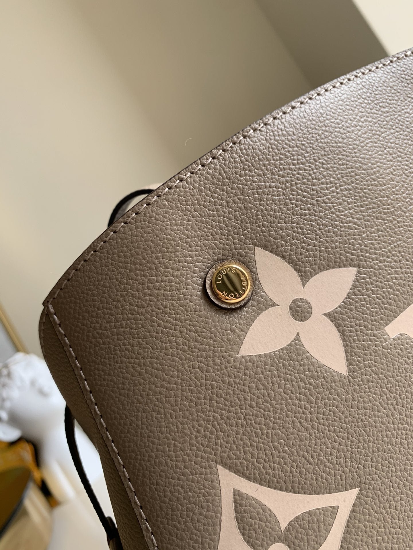 BOLSO MONTAIGNE BB Louis Vuitton - KJ PLUS