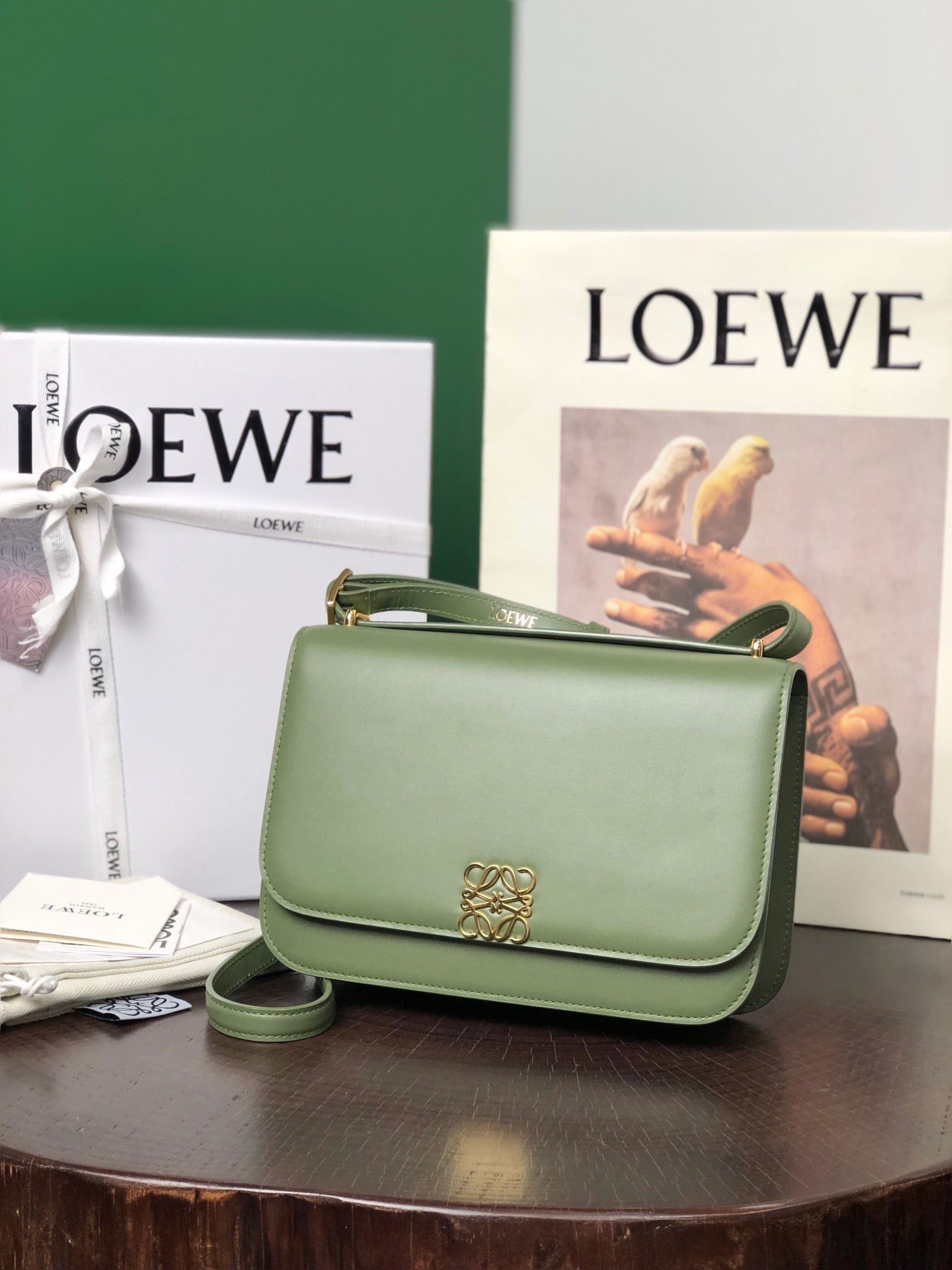Bolso Goya en piel LOEWE