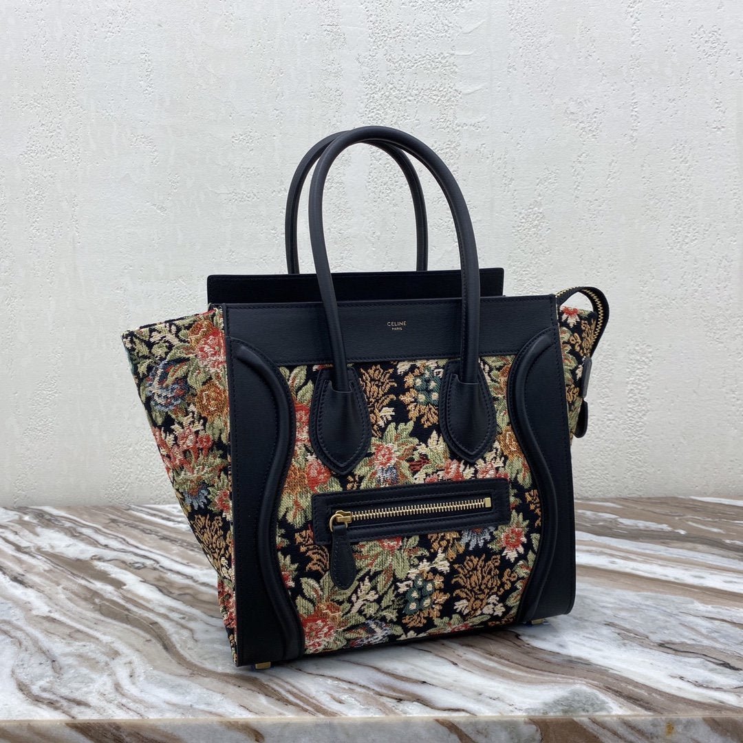 BOLSO LUGGAGE NANO DE PIEL CELINE