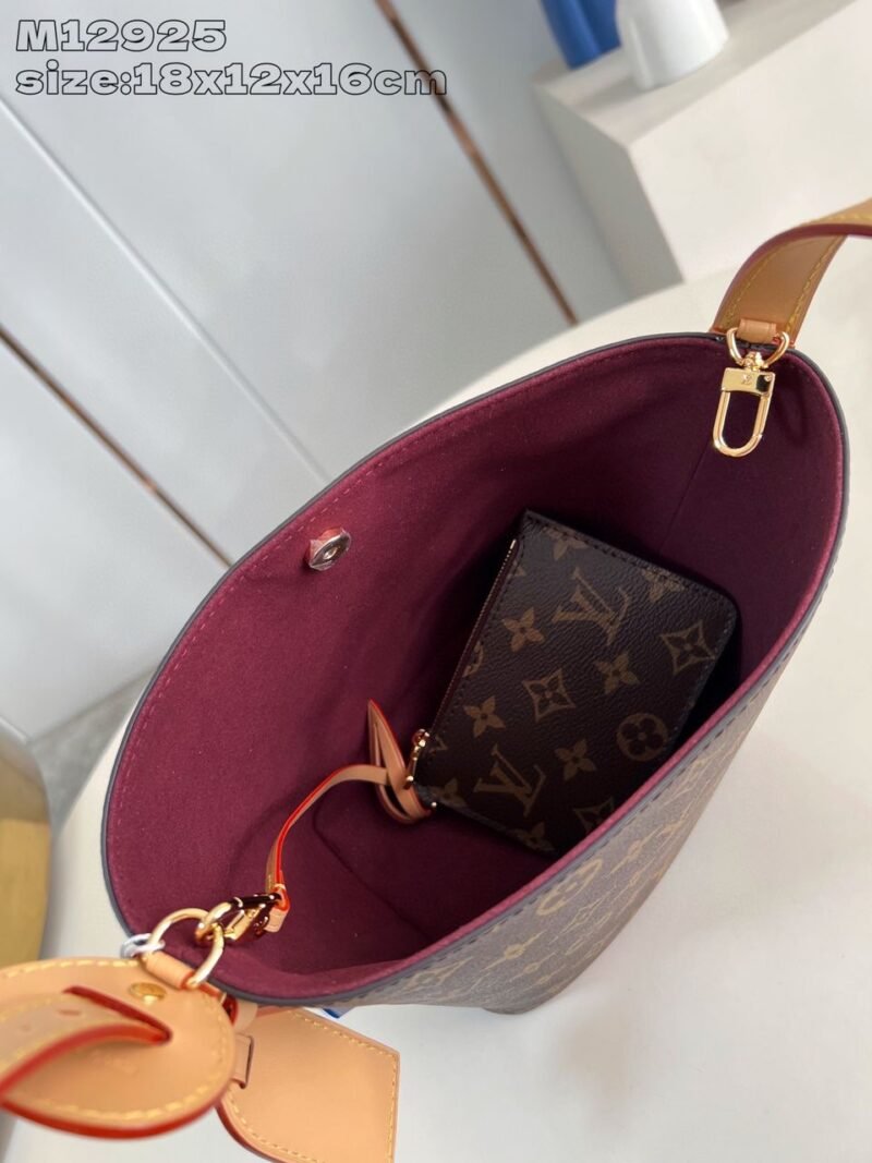 Bolso All In BB Louis Vuitton - Imagen 11