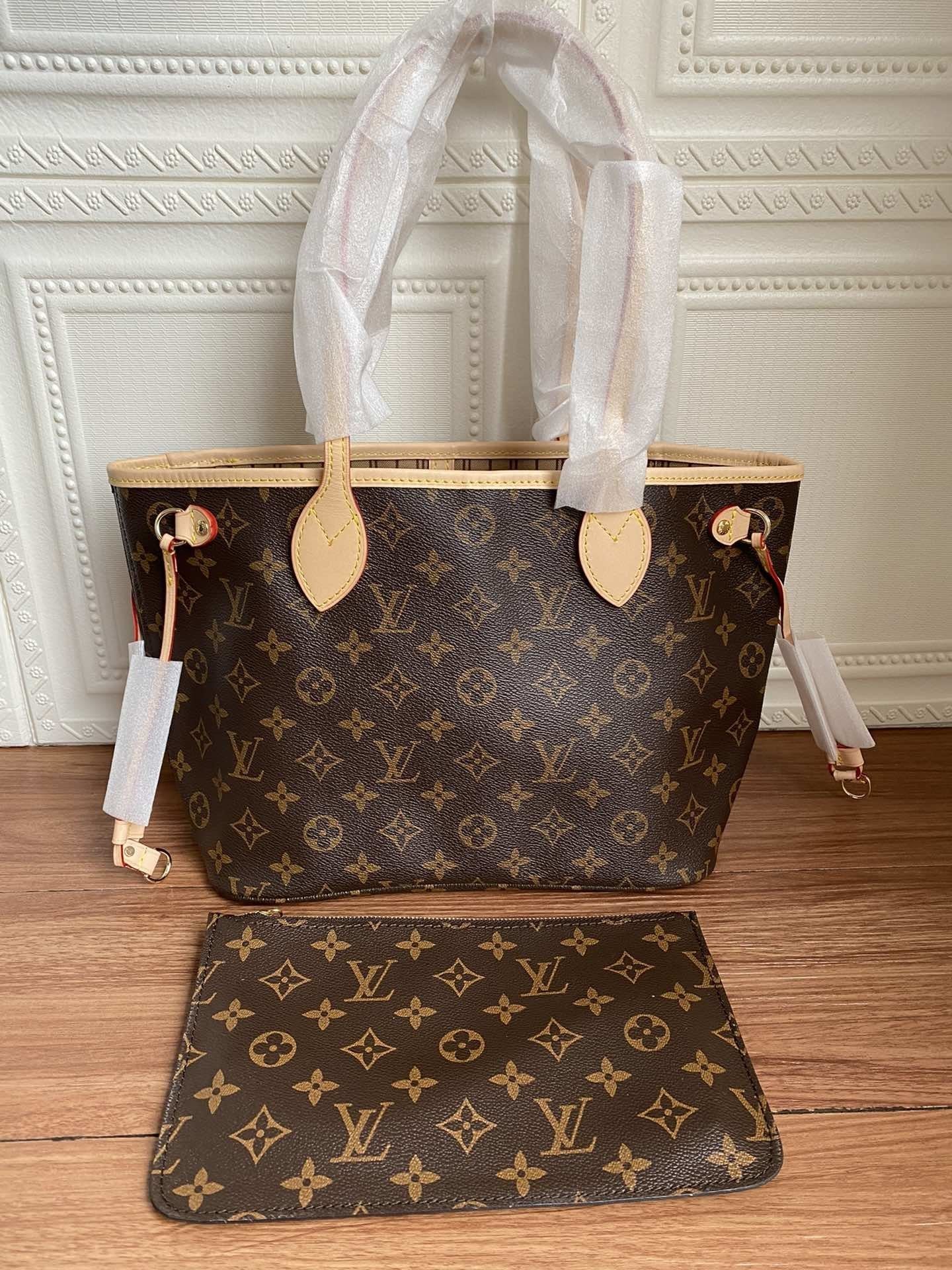 BOLSO NEVERFULL PM Louis Vuitton