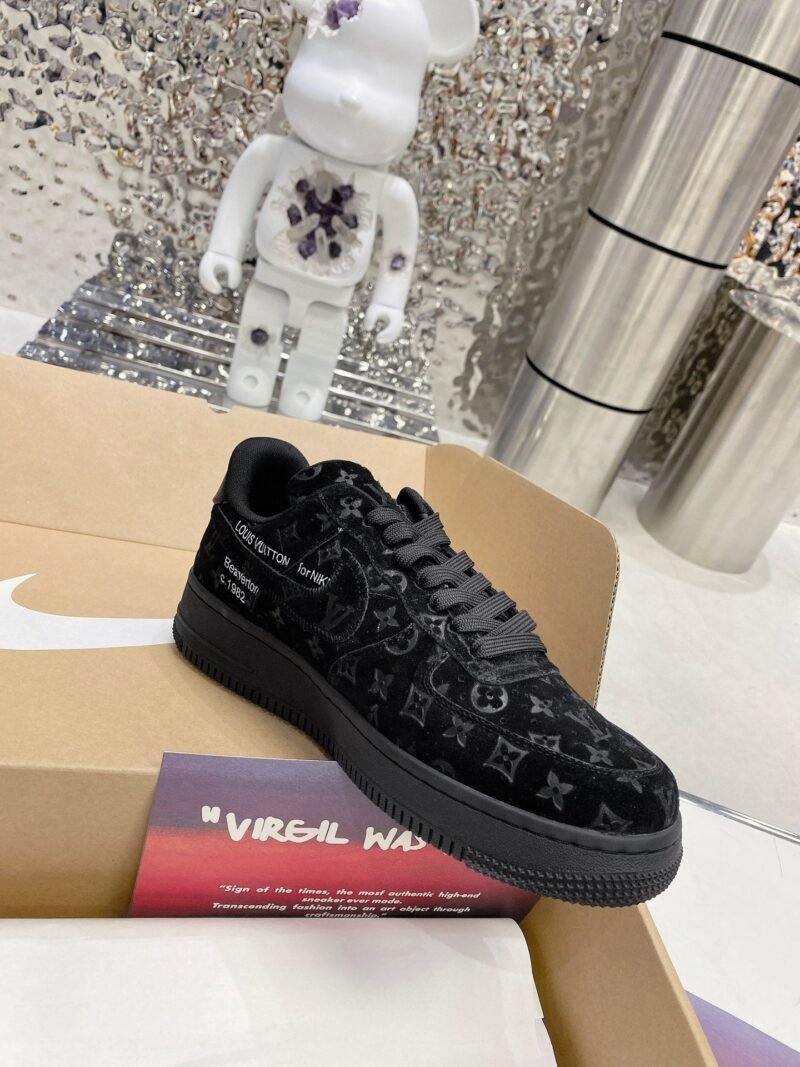 Louis Vuitton x Nike Air Force 1 by Virgil Abloh - Imagen 5