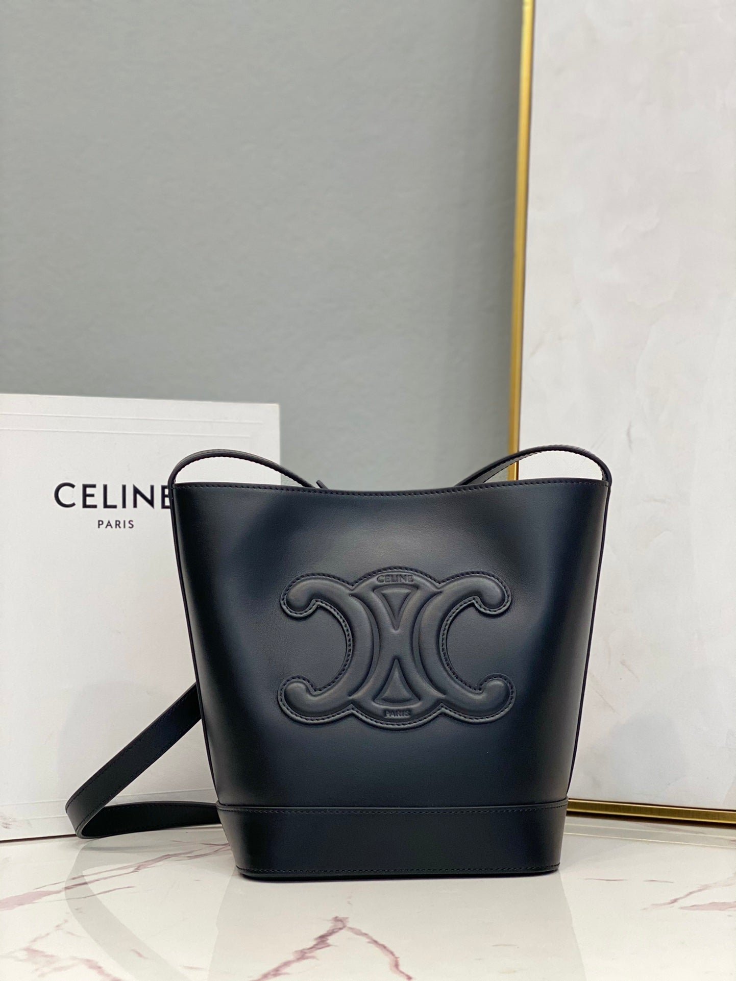 Bolso Cubo Pequeño Celine