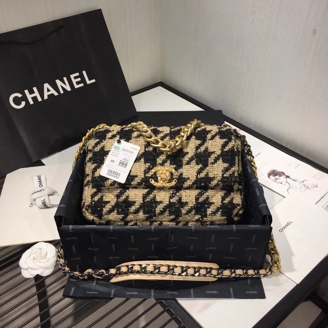 BOLSO CHANEL 19