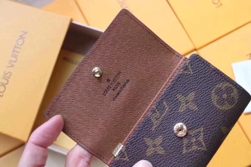 ESTUCHE PORTALLAVES 6 Louis Vuitton - Imagen 2
