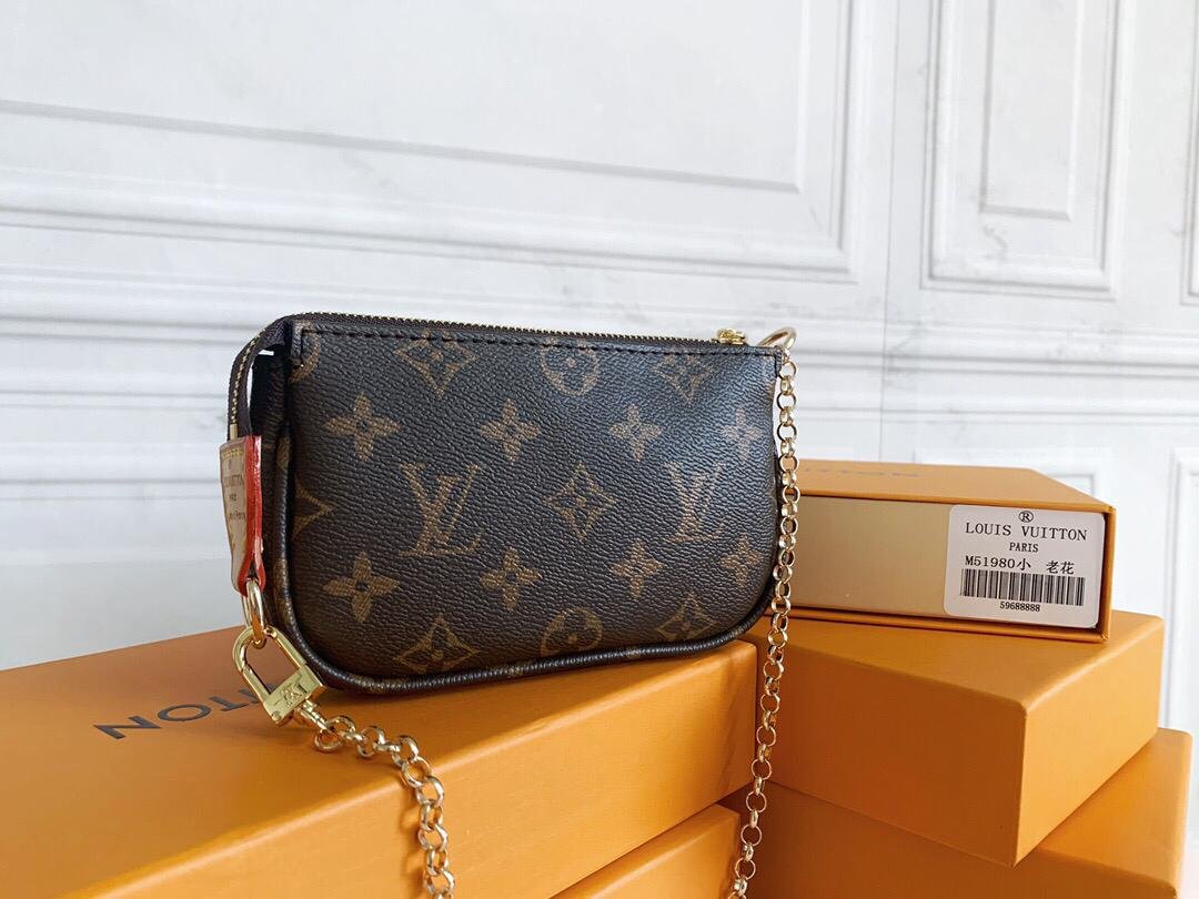BOLSO MINI POCHETTE ACCESSOIRES Louis Vuitton