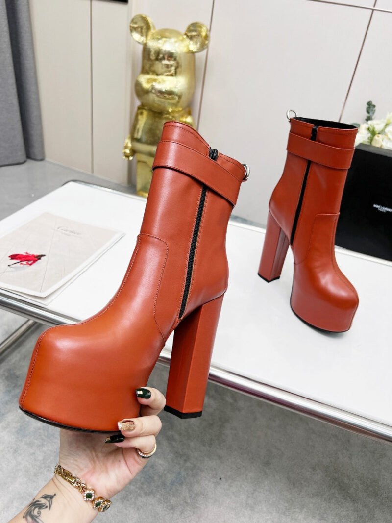 Botines Cherry de Plataforma Hebilla Piel Lisa YSL - Imagen 4