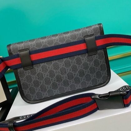 Riñonera con GG Supreme GUCCI
