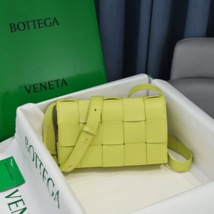 BOLSO CASSETTE BOTTEGA VENETA