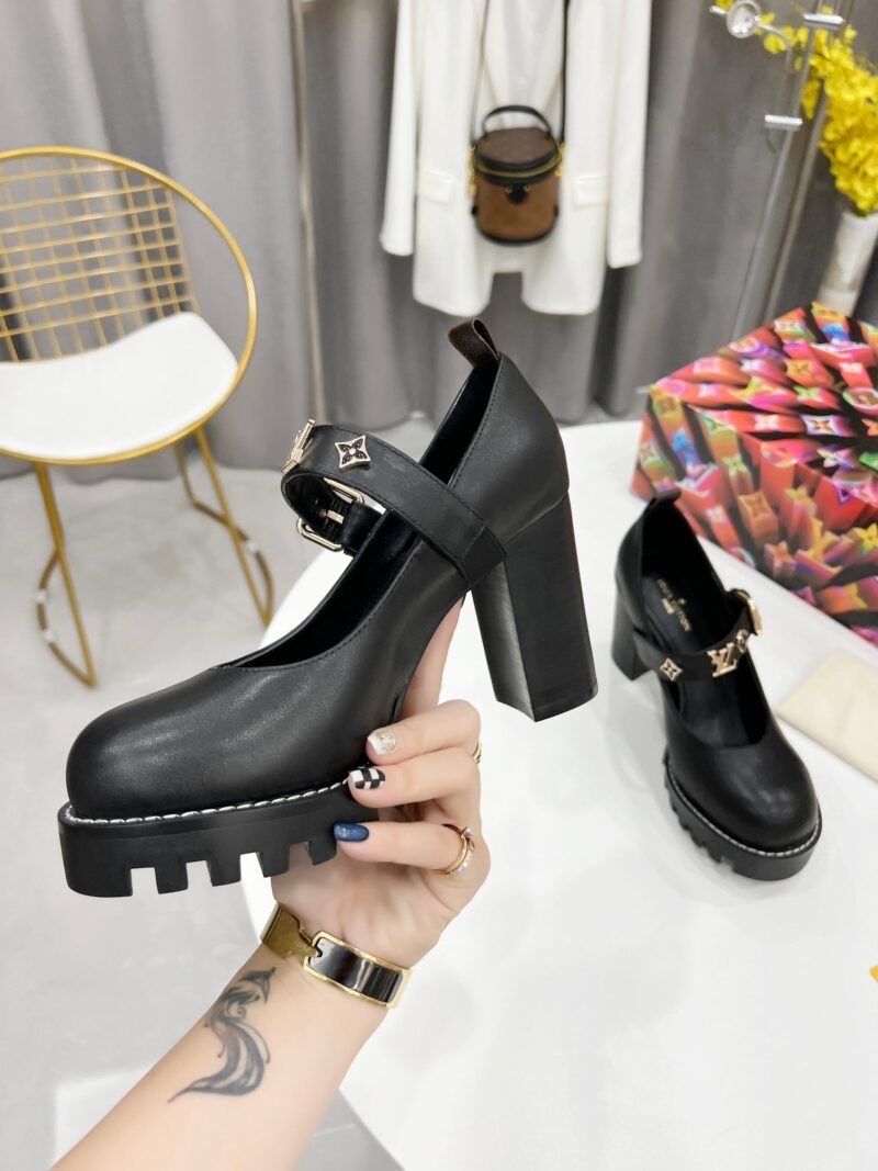 ZAPATO DE SALÓN LOUIS VUITTON - Imagen 4