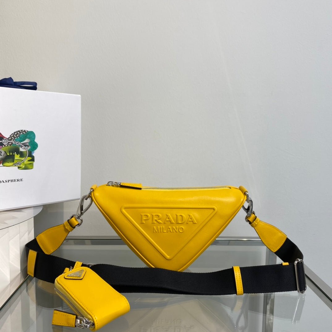 bolso de satén con cristales artificiales PRADA