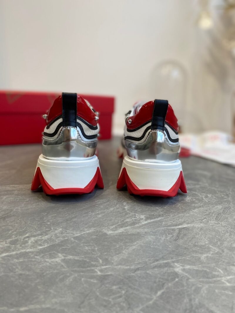 Loubishark CHRISTIAN LOUBOUTIN - Imagen 6