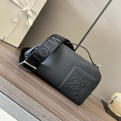 Bolso bandolera Camera LOEWE