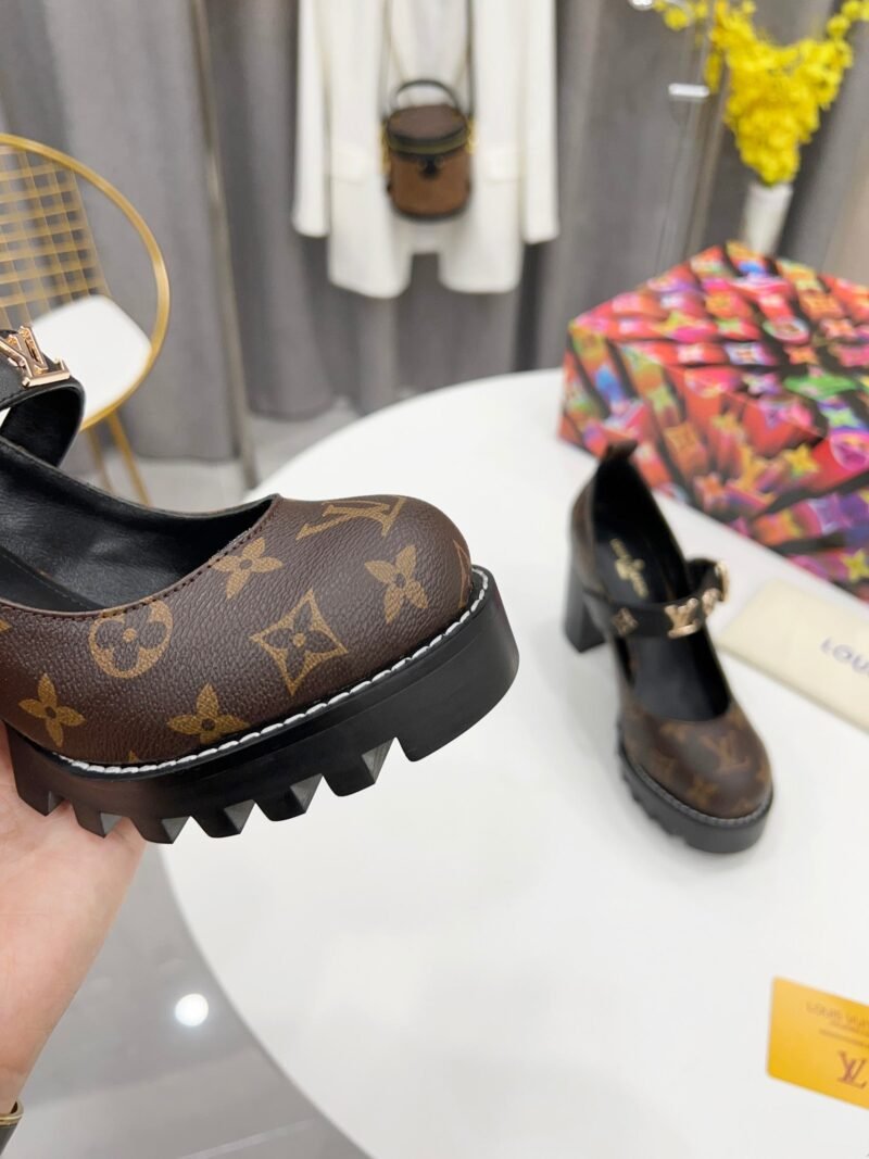 ZAPATO DE SALÓN LOUIS VUITTON - Imagen 6