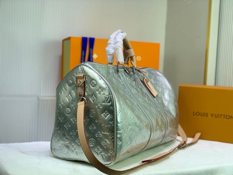 Bolso Keepall 50 con bandolera LOUIS VUITTON - Imagen 3