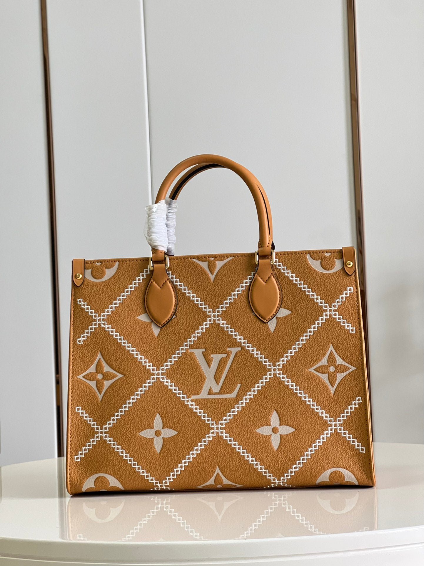 BOLSO ONTHEGO MM Louis Vuiton
