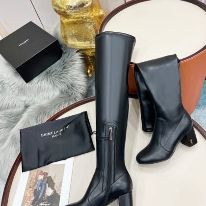 Botas Altas Lou de Piel Lisa YSL