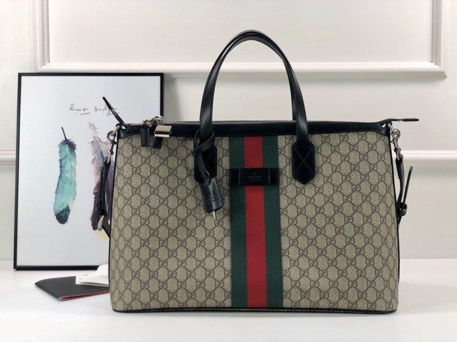 Bolso GG Supreme Web Duffle Negro GUCCI