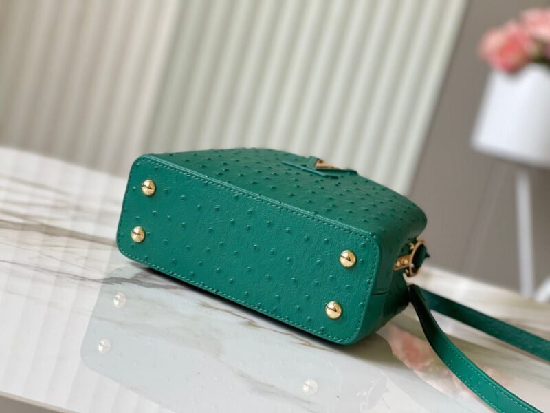 Bolso Capucines Mini Louis Vuitton - Imagen 7