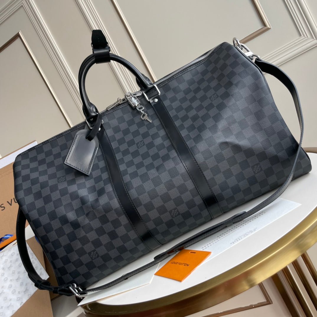 Bolso Keepall 50 con bandolera Louis Vuitton