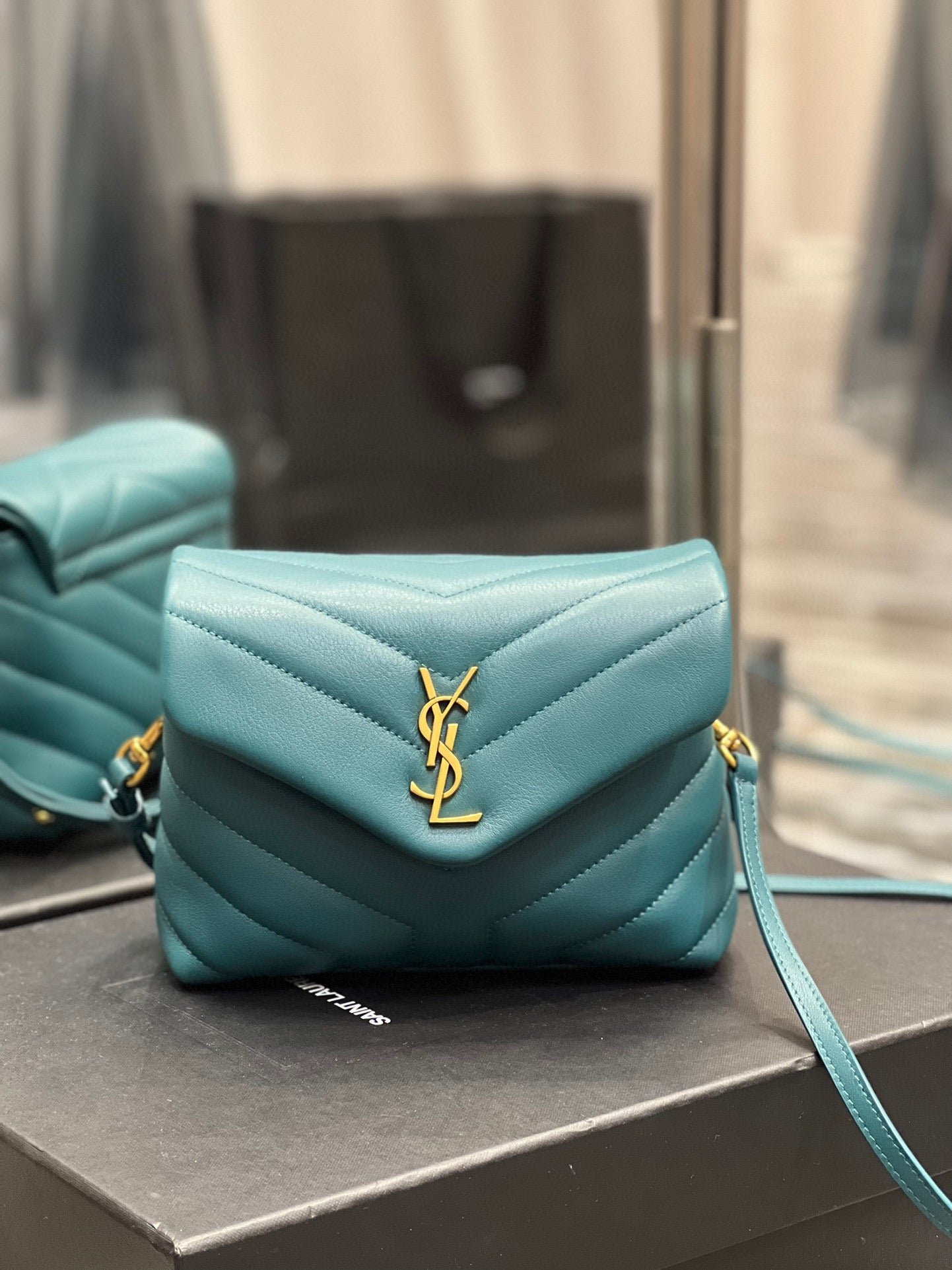 Bolso Loulou Toy YSL