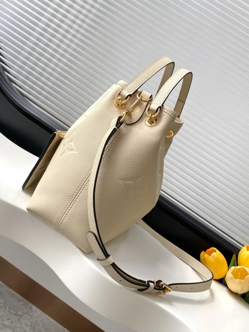 Bolso Bundle Louis Vuitton - Imagen 2