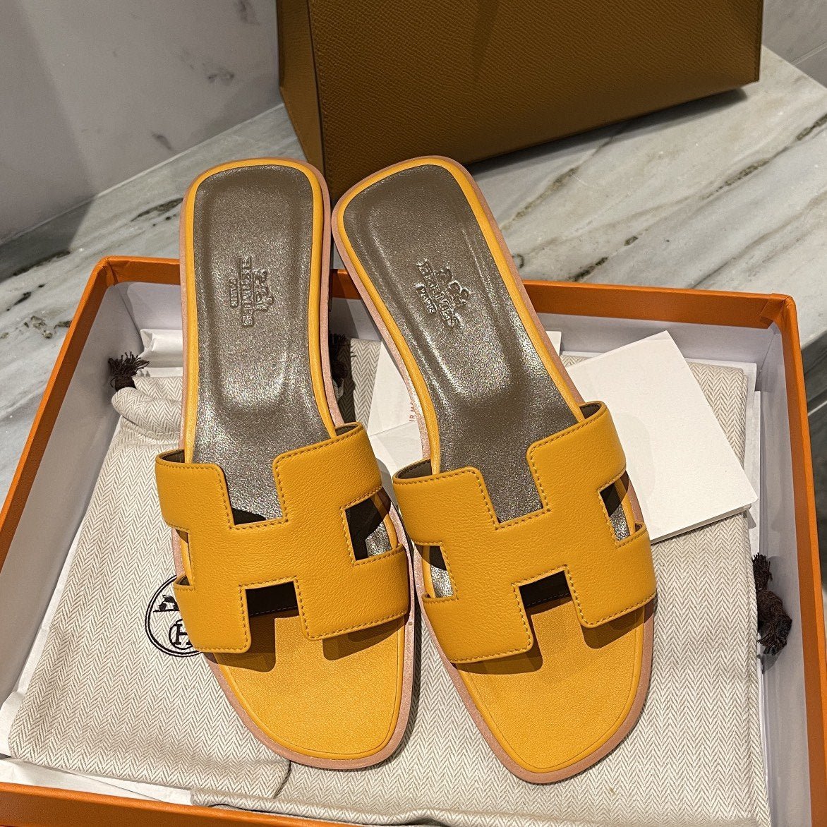Sandalias Oran HERMES