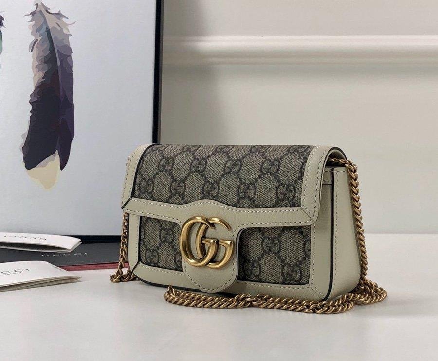 Microbolso GG Supreme de piel GUCCI - Imagen 10