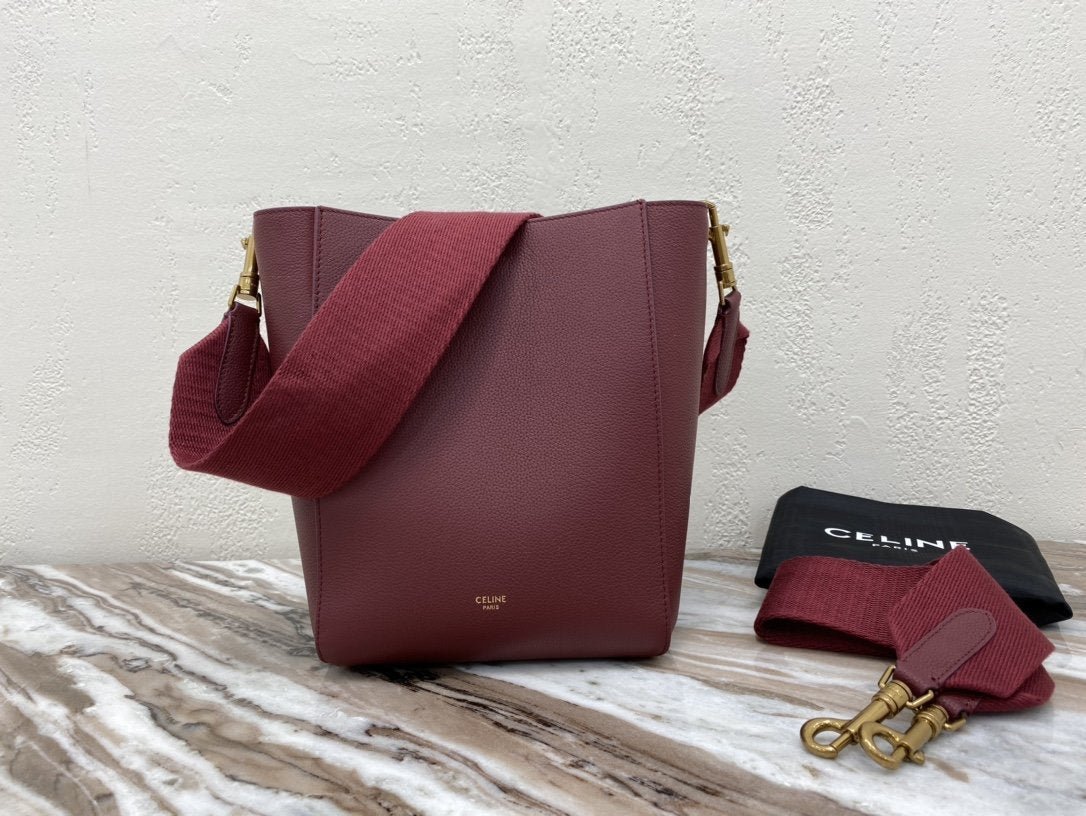 BOLSO CUBO CELINE