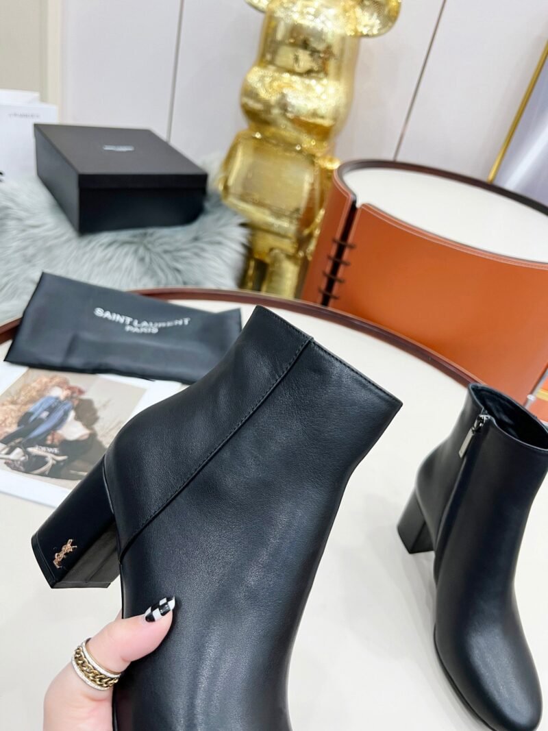 Botines Lou de Piel Lisa YSL - Imagen 8