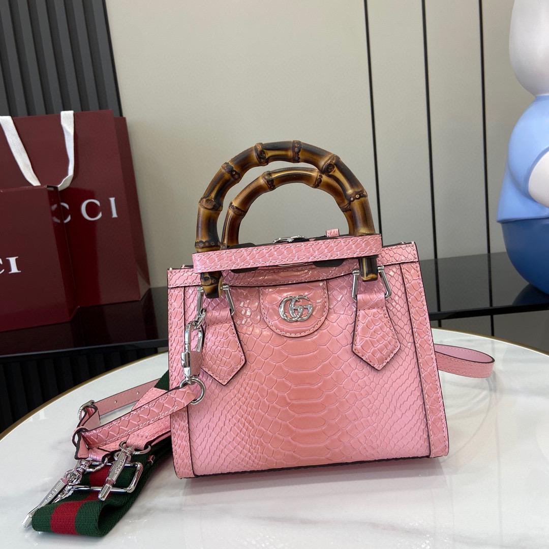 Minibolso tote Gucci Diana Gucci