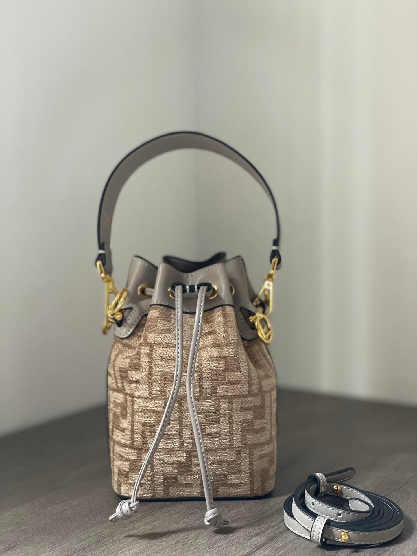 Mon Tresor Mediano Fendi