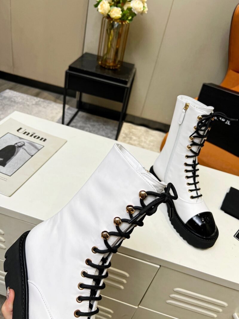 Botines de cordón Chanel - Imagen 8