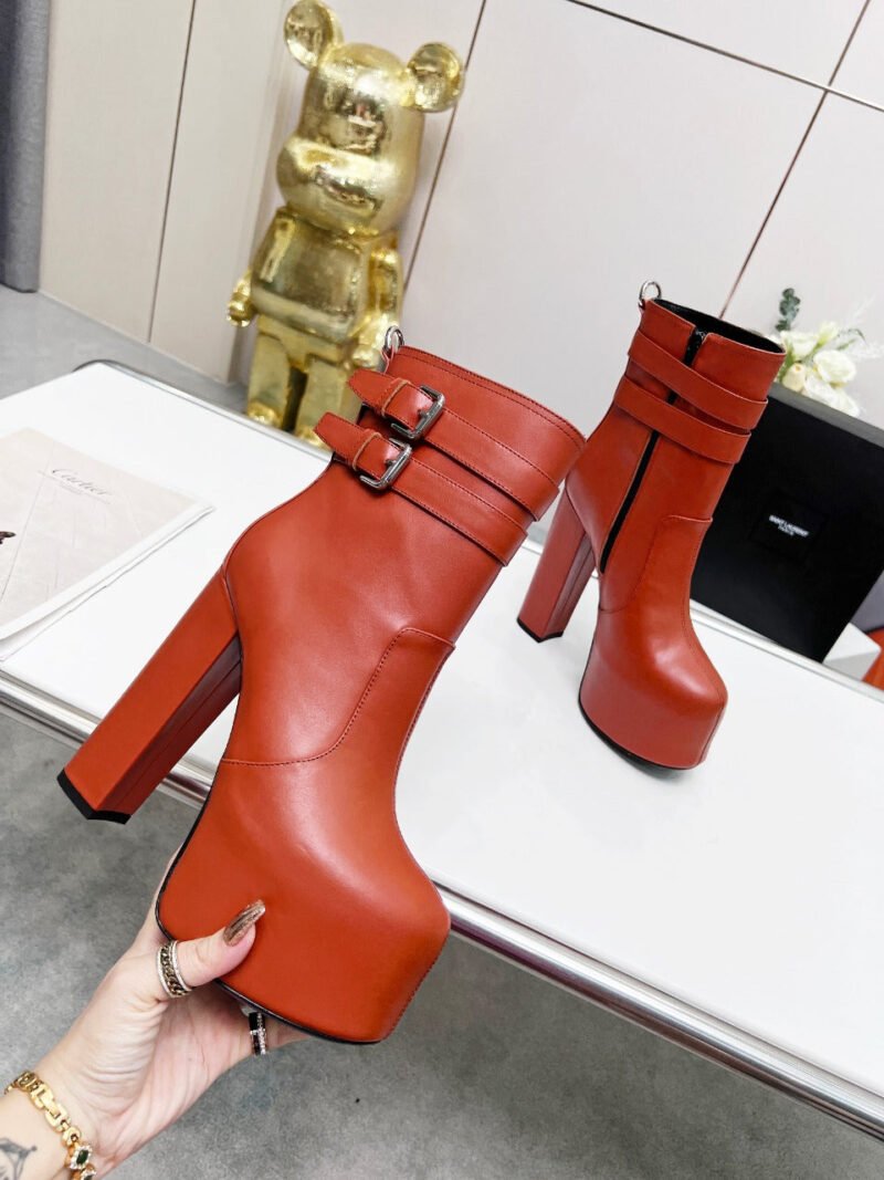 Botines Cherry de Plataforma Doble Hebilla Piel Lisa YSL - Imagen 4